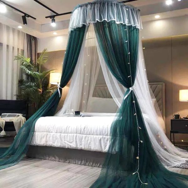Small Double Canopy Bed